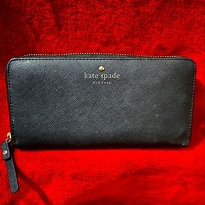 Kate Spade Black Leather Zip Wallet